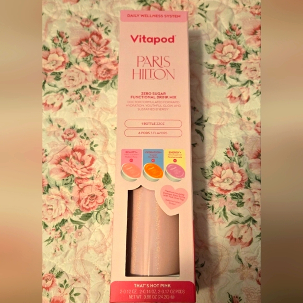 Paris Hilton Vitapod Starter Bundle - That's Hot Pink